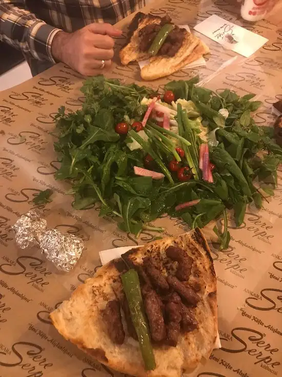 Ankara Sereserpe Köftecisi'nin yemek ve ambiyans fotoğrafları 12