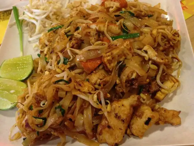 Gambar Makanan Yumm Thai 7