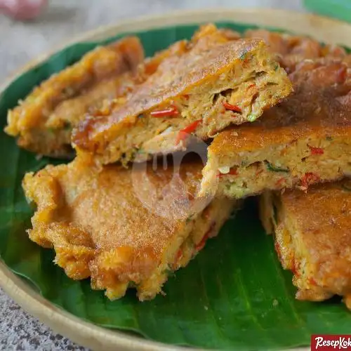 Gambar Makanan Rumah Makan kapau Iyobana Masakan Padang, Lapangan Pors 17