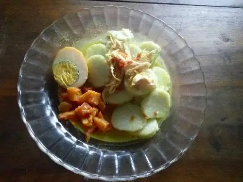 Lontong Opor Berkat