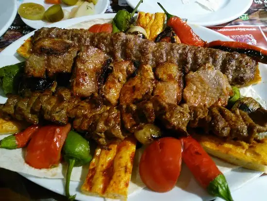 Bayram Usta Yaprak Kebap'nin yemek ve ambiyans fotoğrafları 5