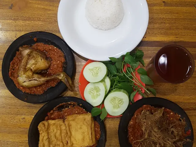 Warung Bu Kris