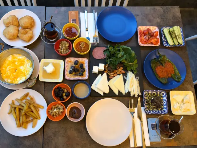 Lor Arnavutköy'nin yemek ve ambiyans fotoğrafları 4