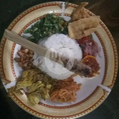 Gambar Makanan Warung Nasi Betutu Lumbung, Denpasar 2