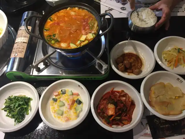 Gambar Makanan Bornga 본가 (Korean Restaurant) 9