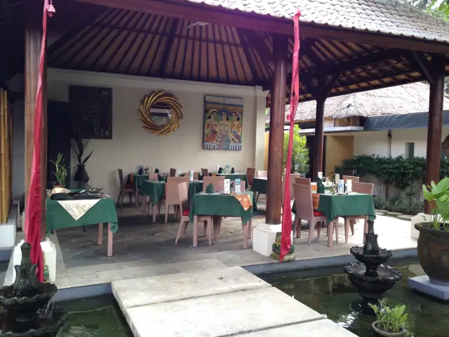 Gambar Makanan Y Resto Penestanan 3