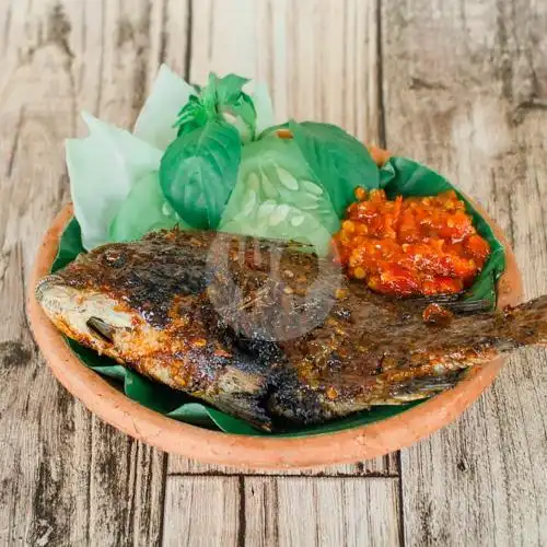 Gambar Makanan Ayam Bakar Pedas Bosque Cab. Teuku Umar, Denpasar 11