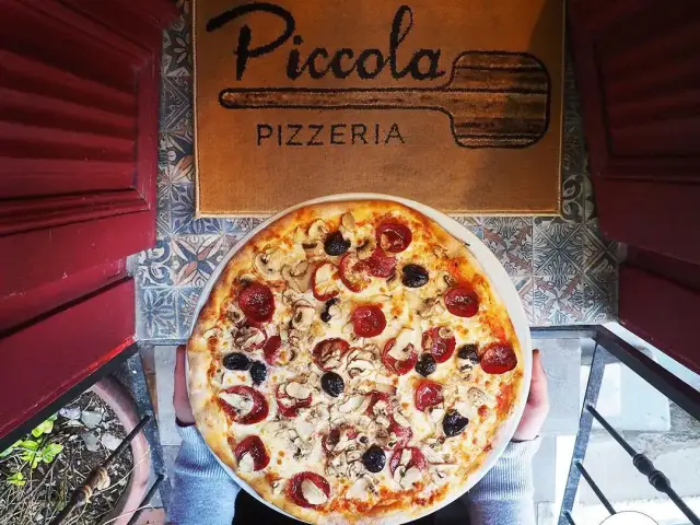 Piccola Pizzeria'nin yemek ve ambiyans fotoğrafları 2