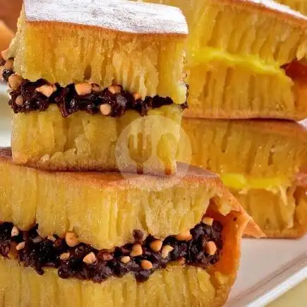 Gambar Makanan Martabak Favo, Condet Raya 7