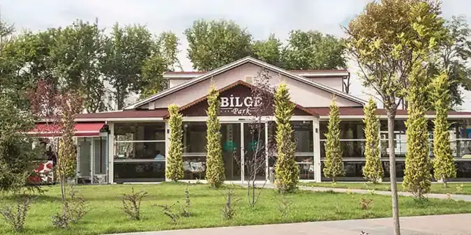 Bilge Park Cafe & Bistro