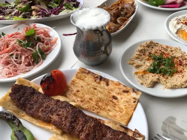 Şef Kebap Kaburga & Ciğer'nin yemek ve ambiyans fotoğrafları 4