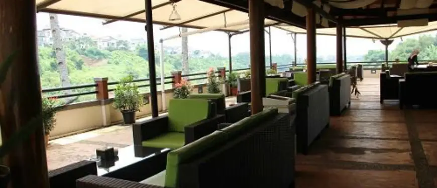 Gambar Makanan Dago Heuvel Resort & Cafe 4