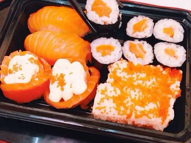 Gambar Makanan Umi Sushi 9