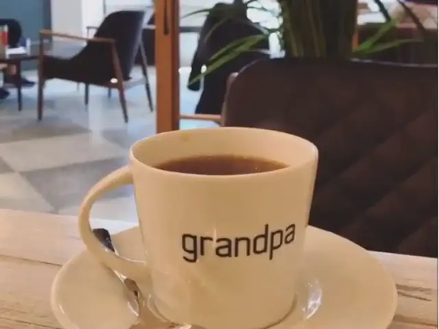 Grandpa Coffee & Eatery'nin yemek ve ambiyans fotoğrafları 80