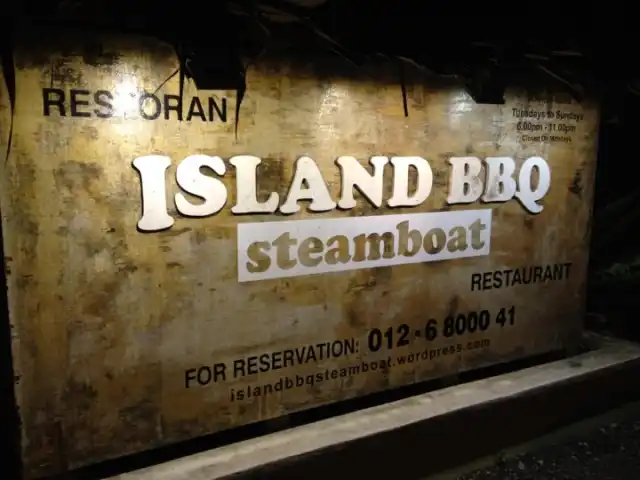 Island BBQ Steamboat Food Photo 1