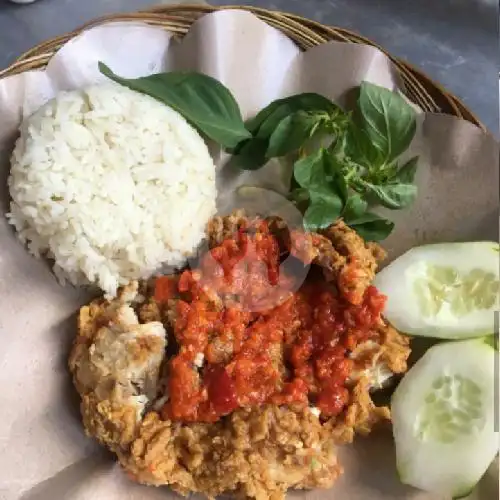 Gambar Makanan Ayam Geprek BFC Swastini, Denpasar 1