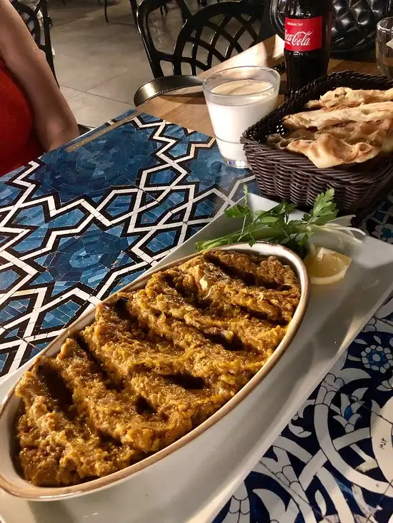 Reyhun Iran Restaurant'nin yemek ve ambiyans fotoğrafları 26