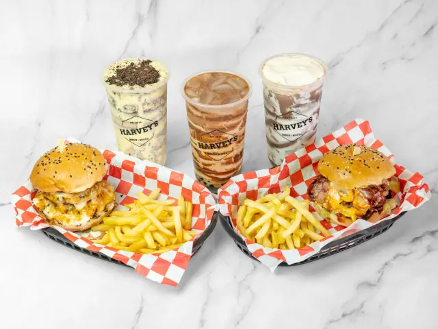 Harvey’s Burger + Milktea - Southscape Talisay Food Photo 1