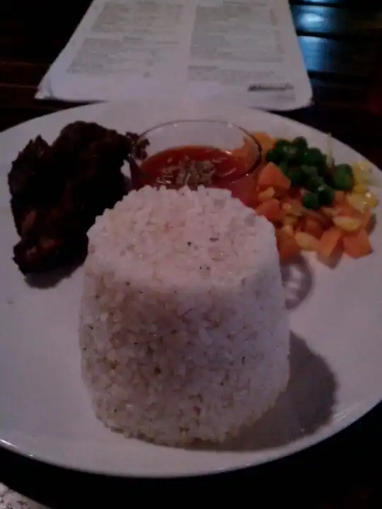 Gambar Makanan Daisy's Steak and Grill 16