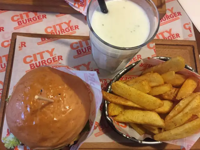 City Burger'nin yemek ve ambiyans fotoğrafları 62