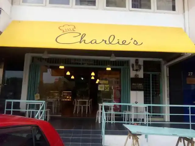 Charlie's Cafe Food Photo 11