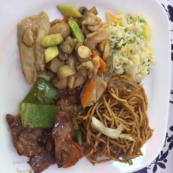 Far East'nin yemek ve ambiyans fotoğrafları 1