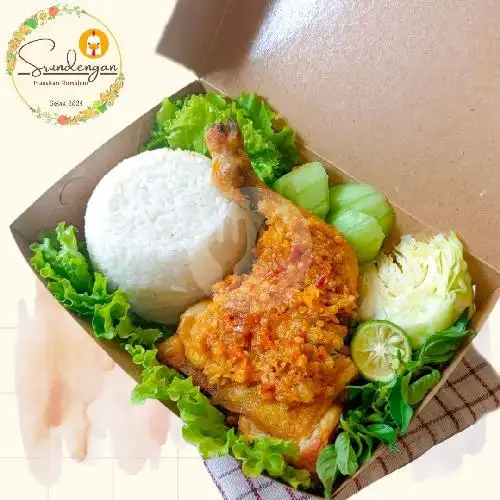 Gambar Makanan Srundengan Ayam Goreng, Jimbaran 1