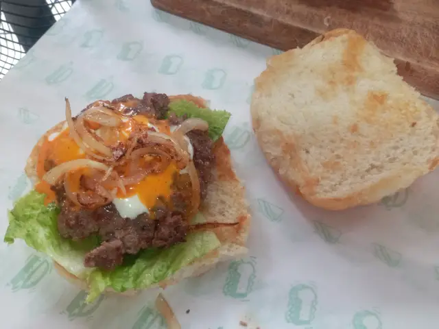 Solehah Burger