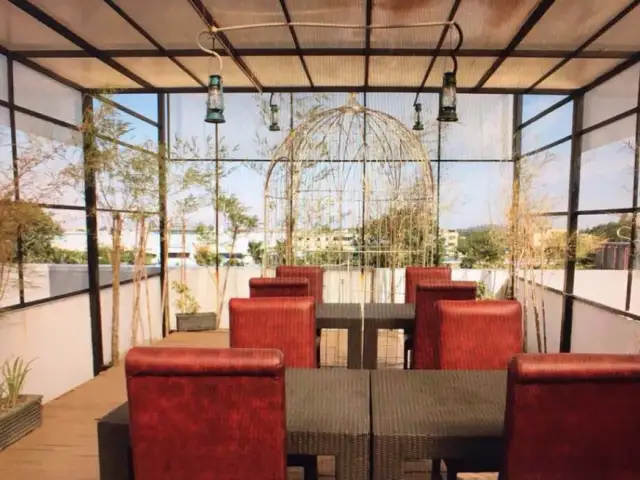 Gambar Makanan Empire Restaurant & Lounge 16