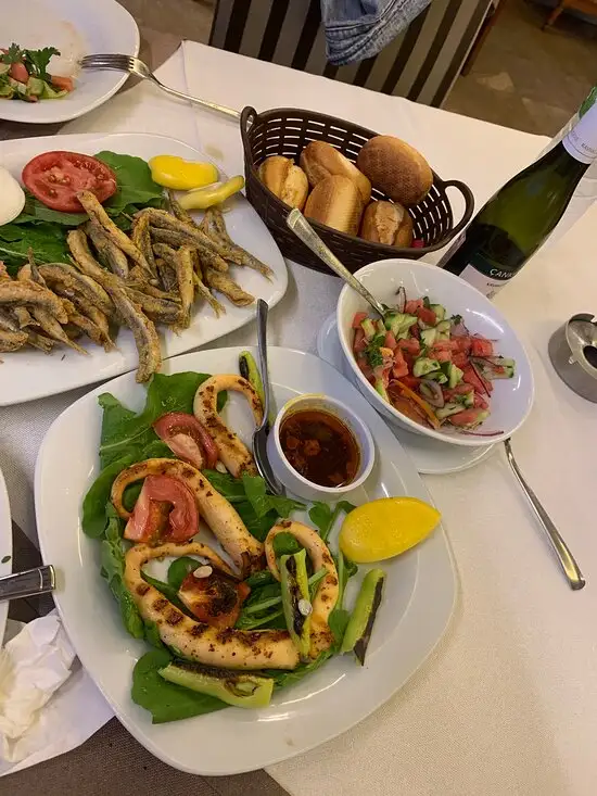 Galata Sembol Balik Restaurant'nin yemek ve ambiyans fotoğrafları 8