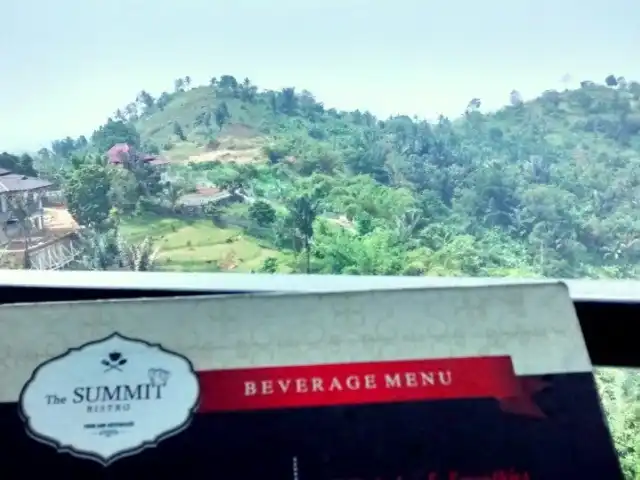 Gambar Makanan The Summit Bistro Lampung 5