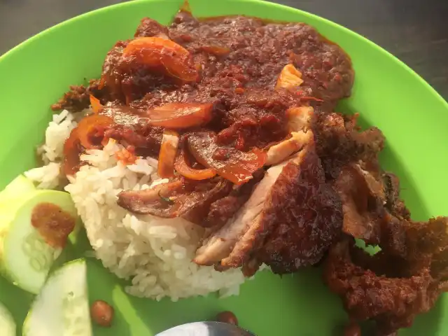 Nasi Lemak Kukus Ayam Goreng Halia Hulu Langat Food Photo 11