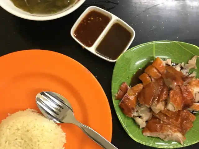 Gambar Makanan Babi Panggang Atek 14