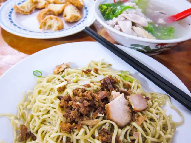 Gambar Makanan Bakmi Ahiung Khas Jambi 10