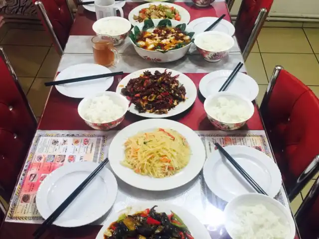 Akyol Uygur Lokantasi'nin yemek ve ambiyans fotoğrafları 11