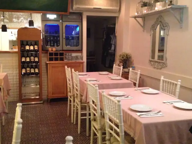 Şiraz Restaurant'nin yemek ve ambiyans fotoğrafları 2