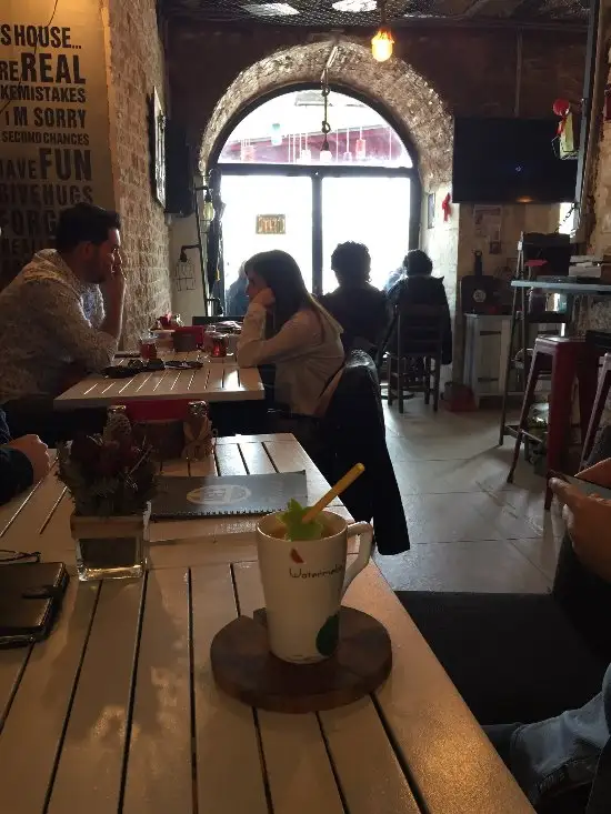 Mel's Cafe Bistro'nin yemek ve ambiyans fotoğrafları 9
