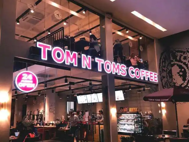 Tom N Tom's Coffee Food Photo 13