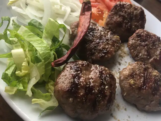 Bursalı Köfteci Halil'nin yemek ve ambiyans fotoğrafları 3