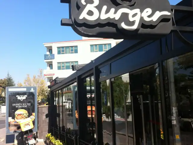 Günaydın Burger'nin yemek ve ambiyans fotoğrafları 2