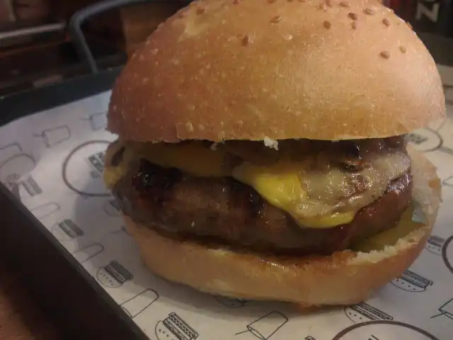 Burger Station'nin yemek ve ambiyans fotoğrafları 17