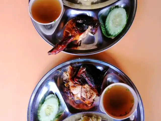 Kedei Manok Tunok Sarawak (kedai nasi ayam bakar Sarawak) Food Photo 3