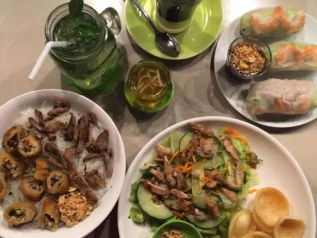 Ca Phe Saigon Food Photo 17