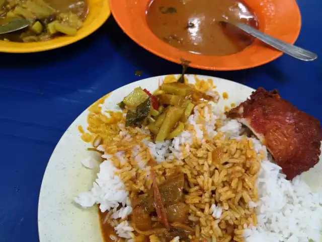 Nasi Kandar Tepi Sungai Food Photo 9