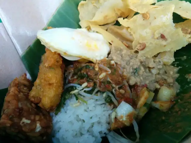 Gambar Makanan Nasi Pecel Dharmahusada Indah 8