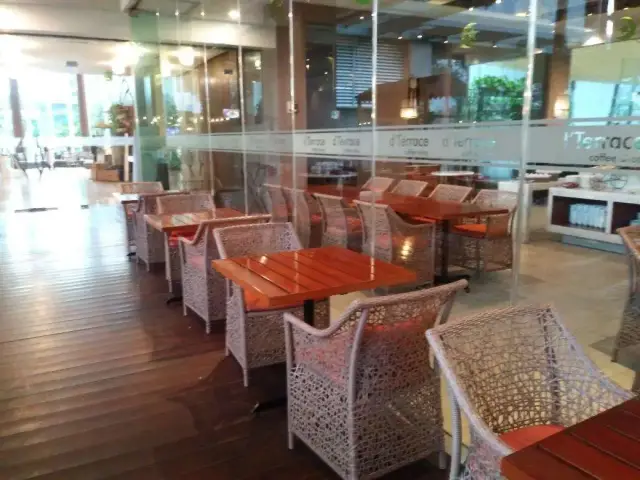 Gambar Makanan D' Terrace Coffee Shop - Soll Marina Hotel 5