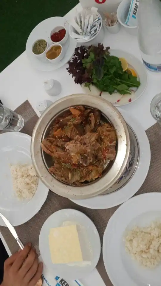 Kebap 19 Meşhur Osmancık Kuzu Çevirme'nin yemek ve ambiyans fotoğrafları 15