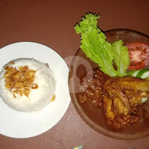 Gambar Makanan Pecel Lele Pohon Mangga, Kemuning 5