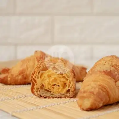 Gambar Makanan Croissant Crunch, PIK 15