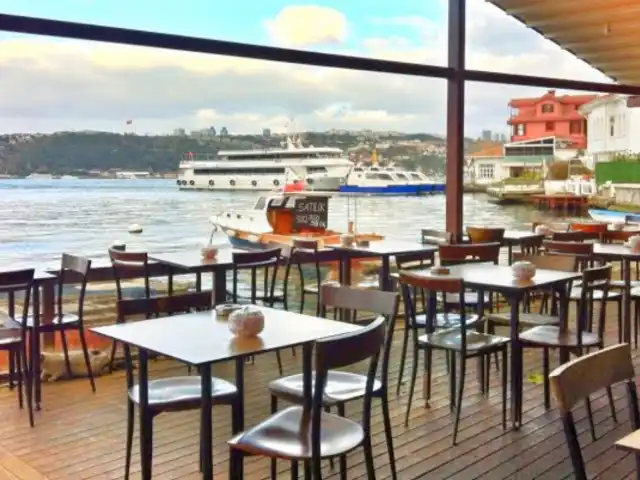 çengelköy çınaraltı'nin yemek ve ambiyans fotoğrafları 2